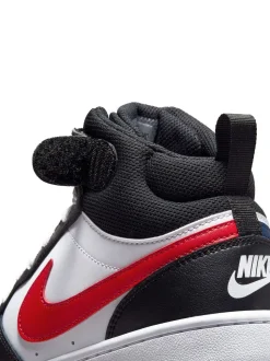 Baskets mi-Baskets du tribunal de Nike pour adolescents