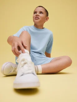 Bleu clair - Ensemble t-shirt et short texturé Manchester Courts (3-16ans)