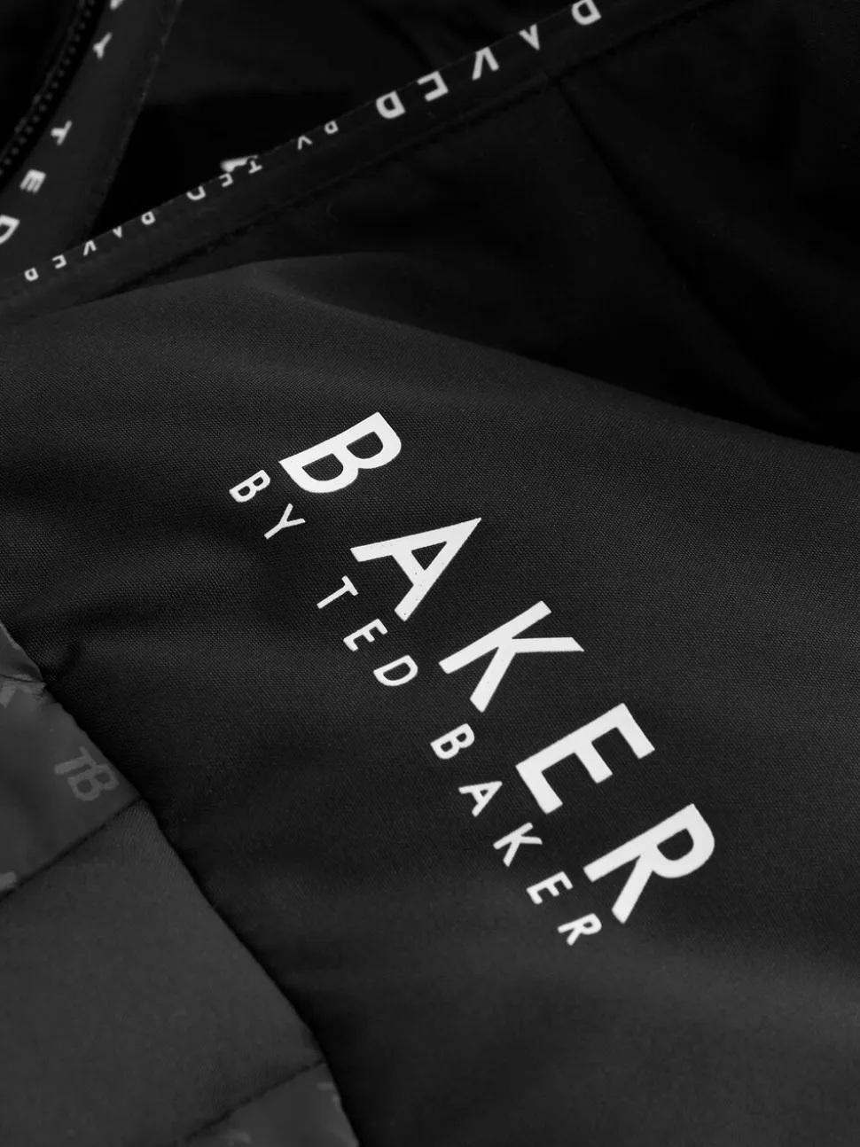 Doudoune noire imprimée Baker by Ted Baker Résistante à la douche