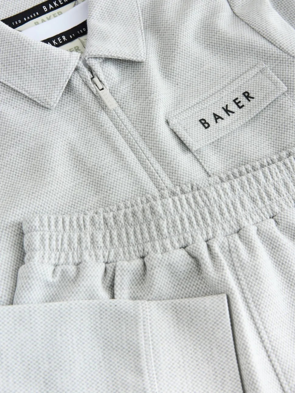 Gris - Baker by Ted Baker ensemble 3 pièces T-shirt, veste et pantalons texturés