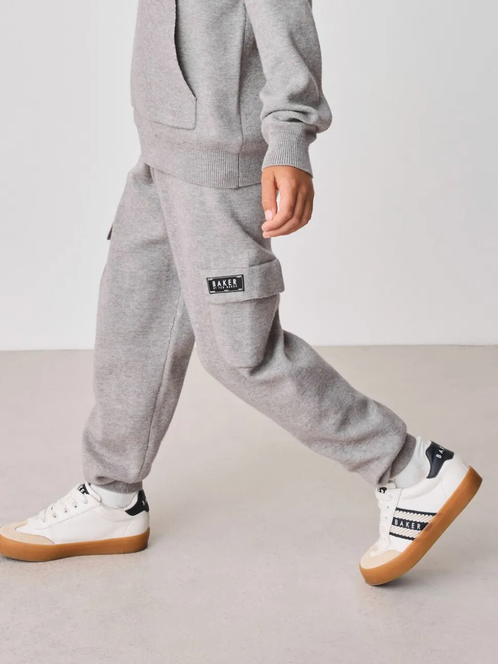 Gris - Baker by Ted Baker ensemble haut et jogging en maille à col zippé en entonnoir