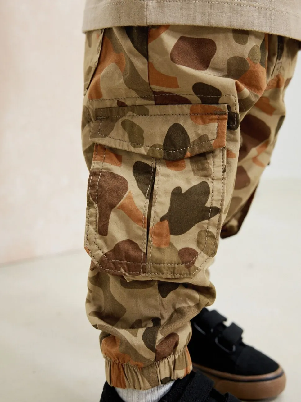 Imprimé camouflage kaki imprimé dinosaure - Pantalon cargo doublé (3mths-7yrs)