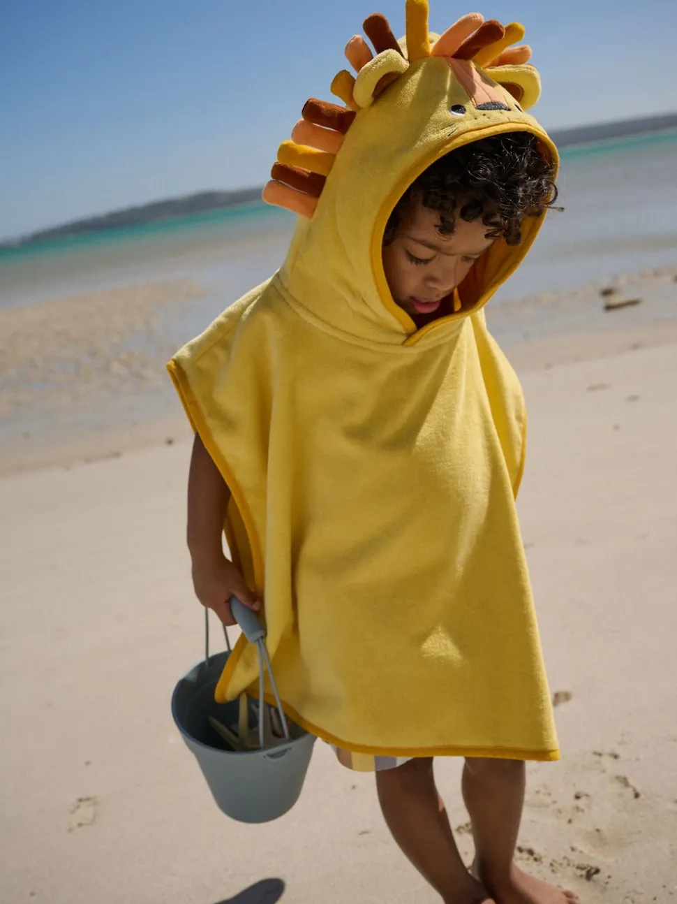 Jaune lion - Poncho en tissu éponge (9mths-6yrs)