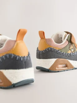 Lion Marron - Entraîneurs en dentelle élastique