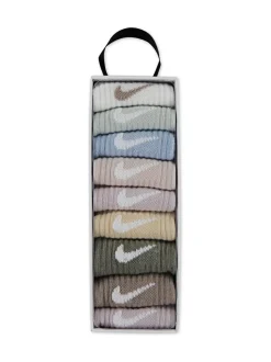 Lot de 9 paires de chaussettes Nike bébé en coffret cadeau