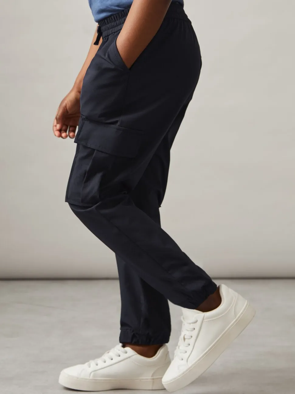 marine - Pantalon Reiss Lucian en tissu technique avec cordon de serrage