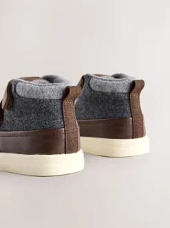 Marron chocolat - Bottines à fermeture scratch