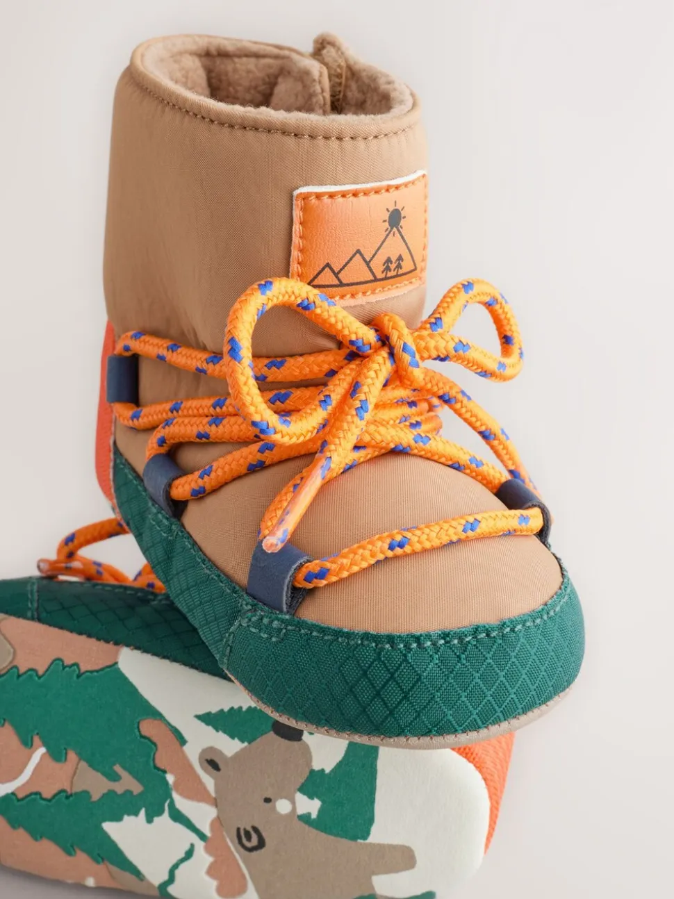 Neutre effet color block - Bottes de neige matelassées bébé (0-2mois)