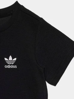 Noir - adidas Originals ensemble t-shirt et short gaufré